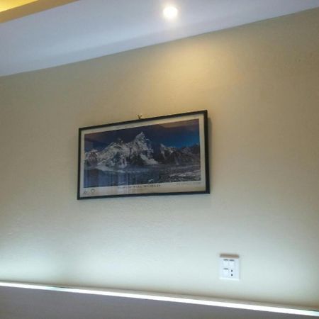 Bed And Breakfast Thamel Katmandú Habitación foto
