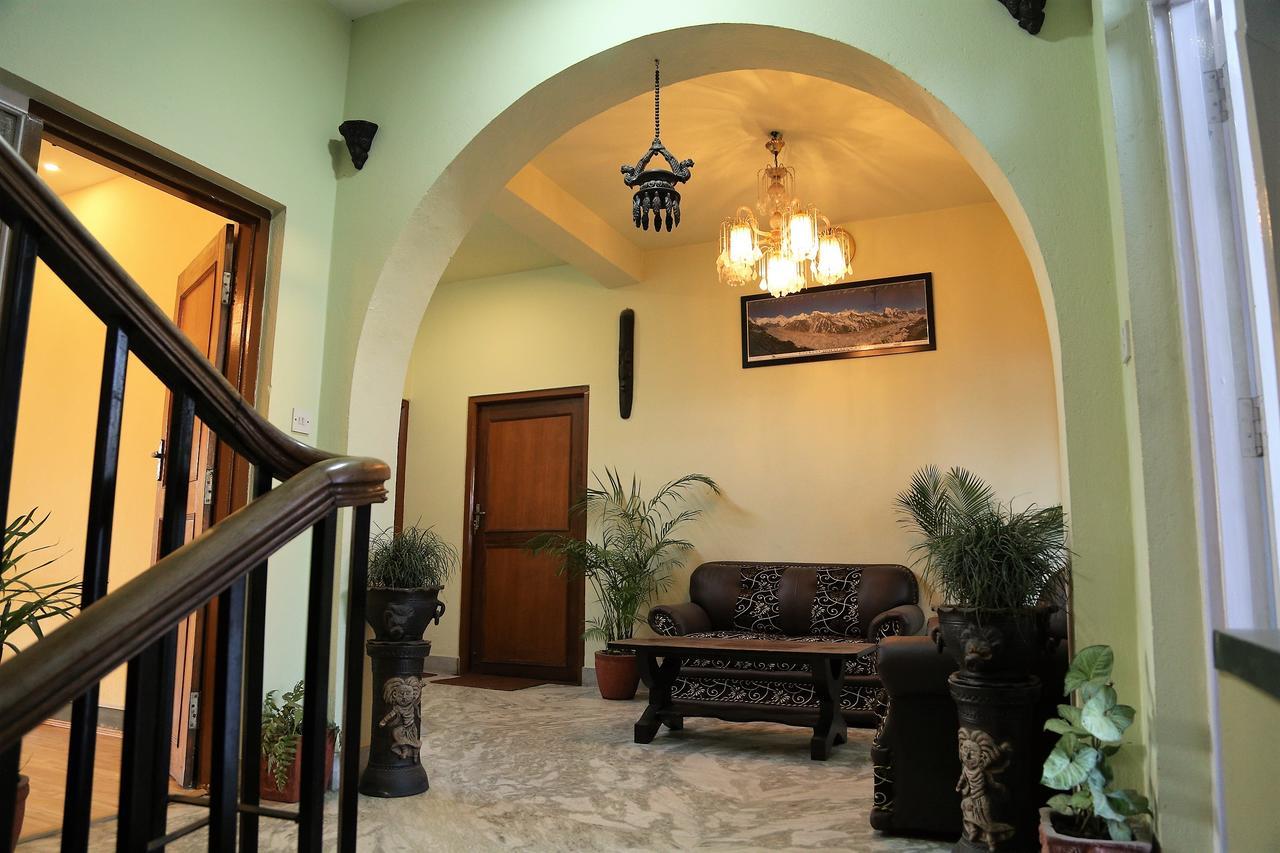 Bed And Breakfast Thamel Katmandú Exterior foto