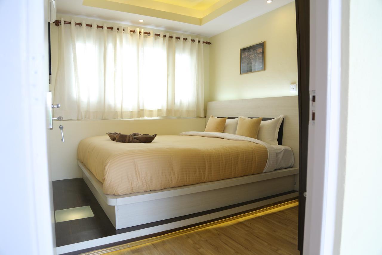Bed And Breakfast Thamel Katmandú Exterior foto