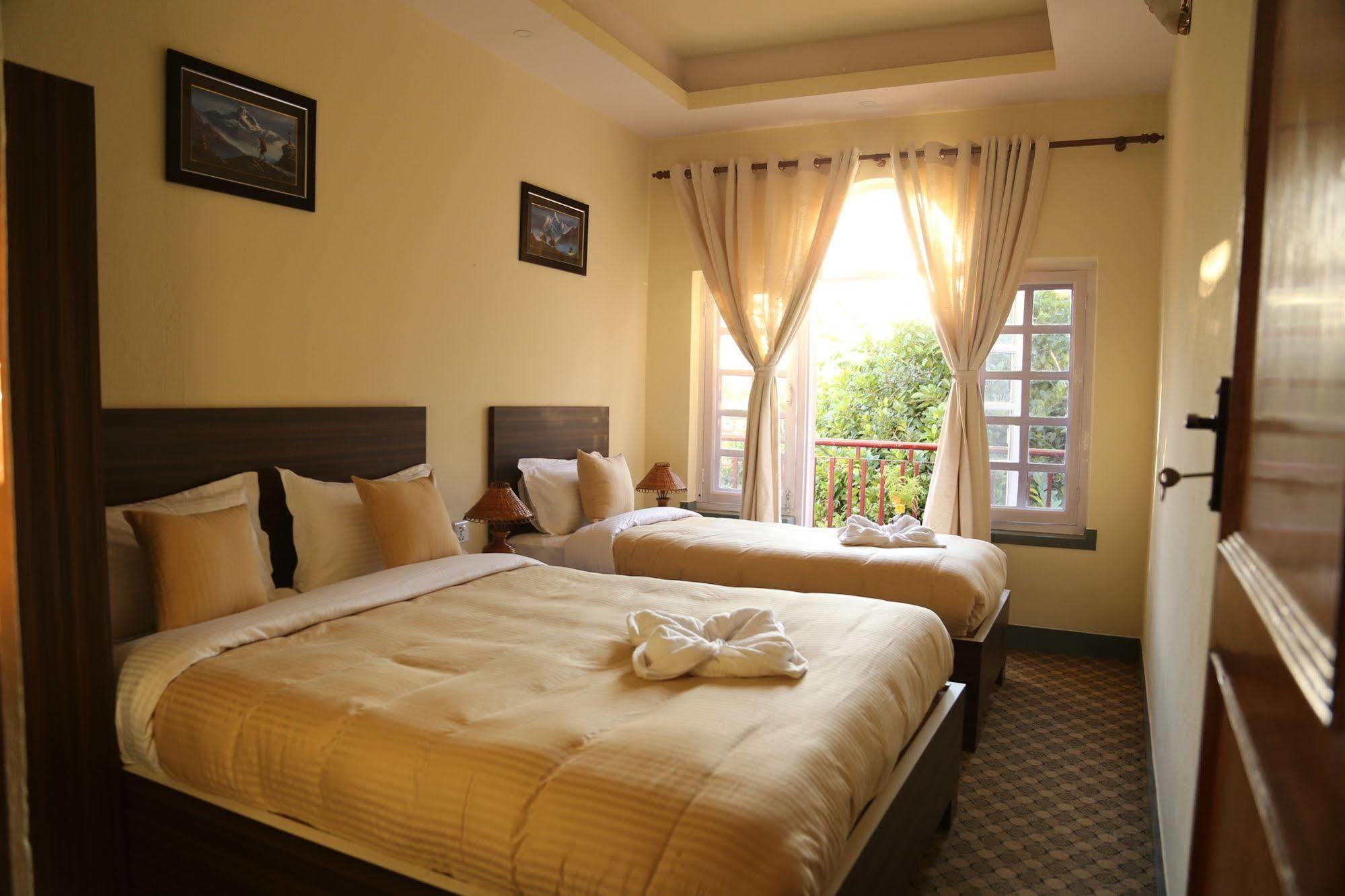 Bed And Breakfast Thamel Katmandú Exterior foto